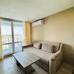 アパート Paradiso B 411 Large Sea View ネセバル
