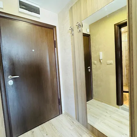 Paradiso B 411 Large Sea View Apartment Nesebar