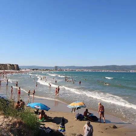 Paradiso B 411 Large Sea View * Νεσέμπαρ