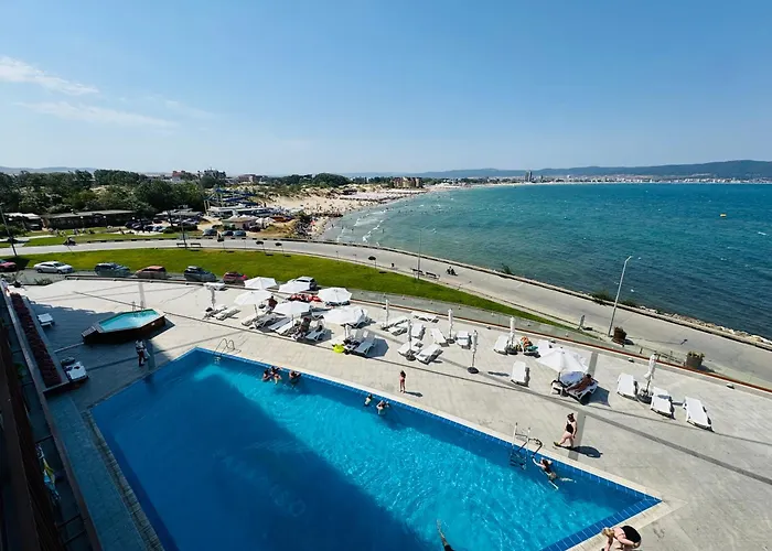 Paradiso B 411 Large Sea View *